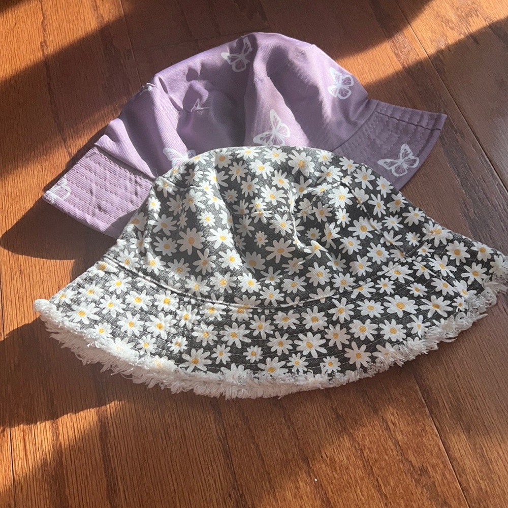 Bucket hats!!